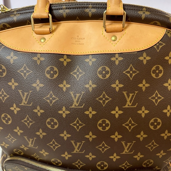 💎✨Authentic✨💎 louis Vuitton Canvass monogram Evasion hand carry travel - Picture 4 of 13